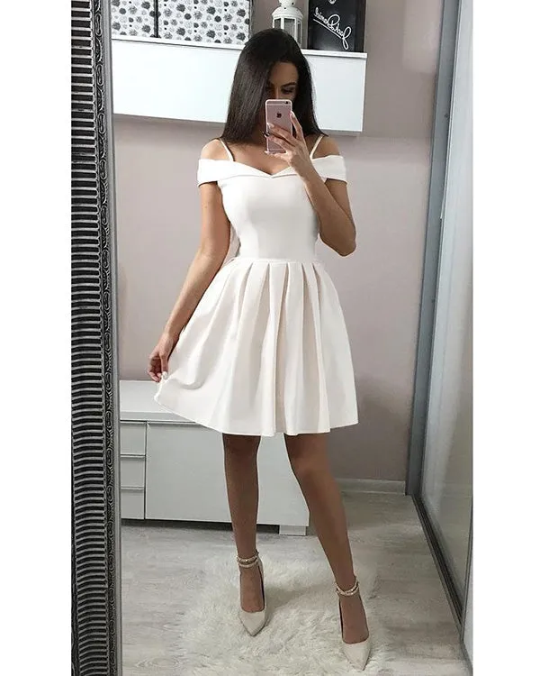 2020 Short Satin Homecoming Dresses Cap Sleeves Off The Shoulder Mini Prom Party Gowns