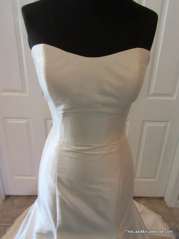 Allure Bridals 2711