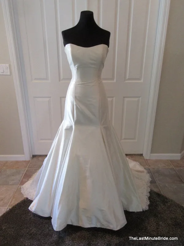 Allure Bridals 2711