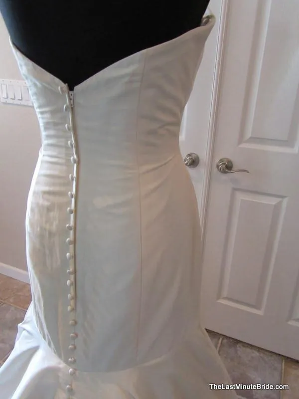 Allure Bridals 2711