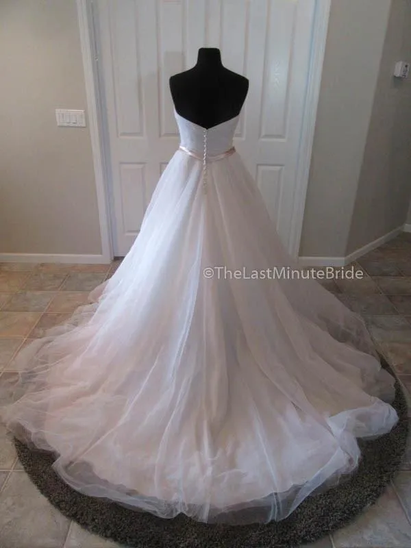 Allure Bridals 2904
