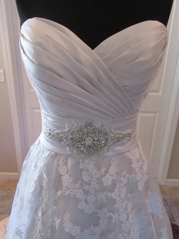 Allure Bridals 9202