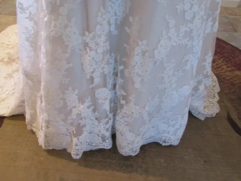 Allure Bridals 9202