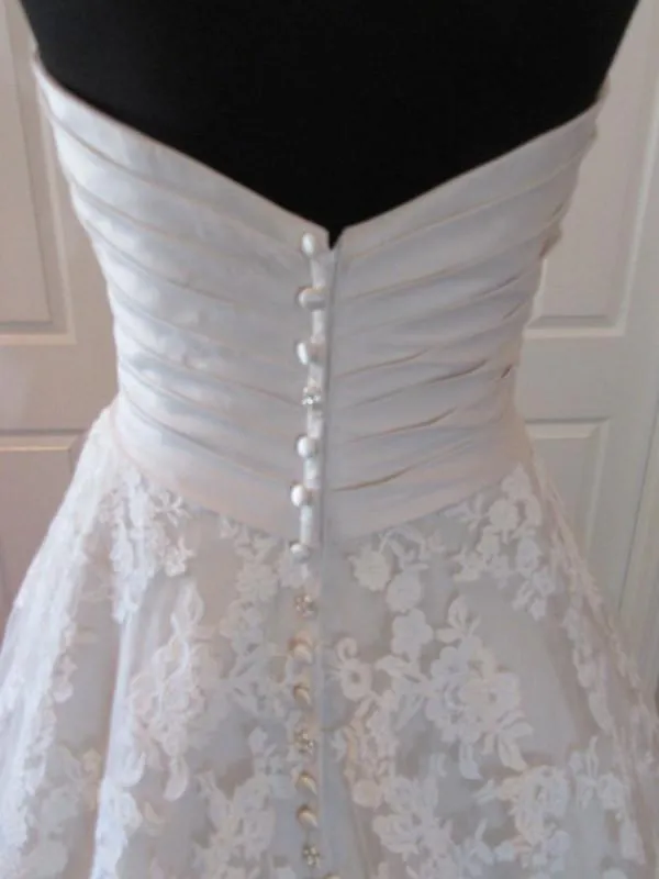 Allure Bridals 9202