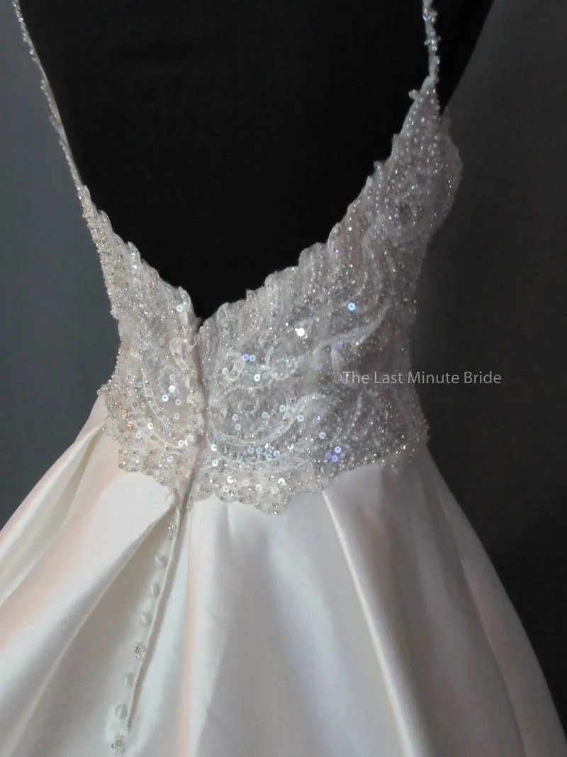 Allure Bridals 9404