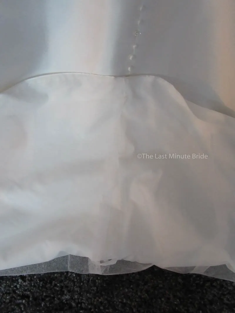 Allure Bridals 9404