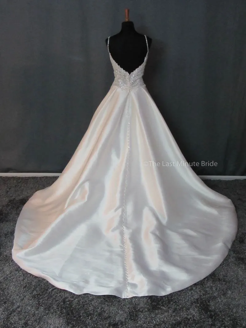 Allure Bridals 9404