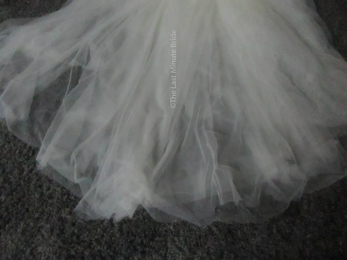 Allure Bridals 9509