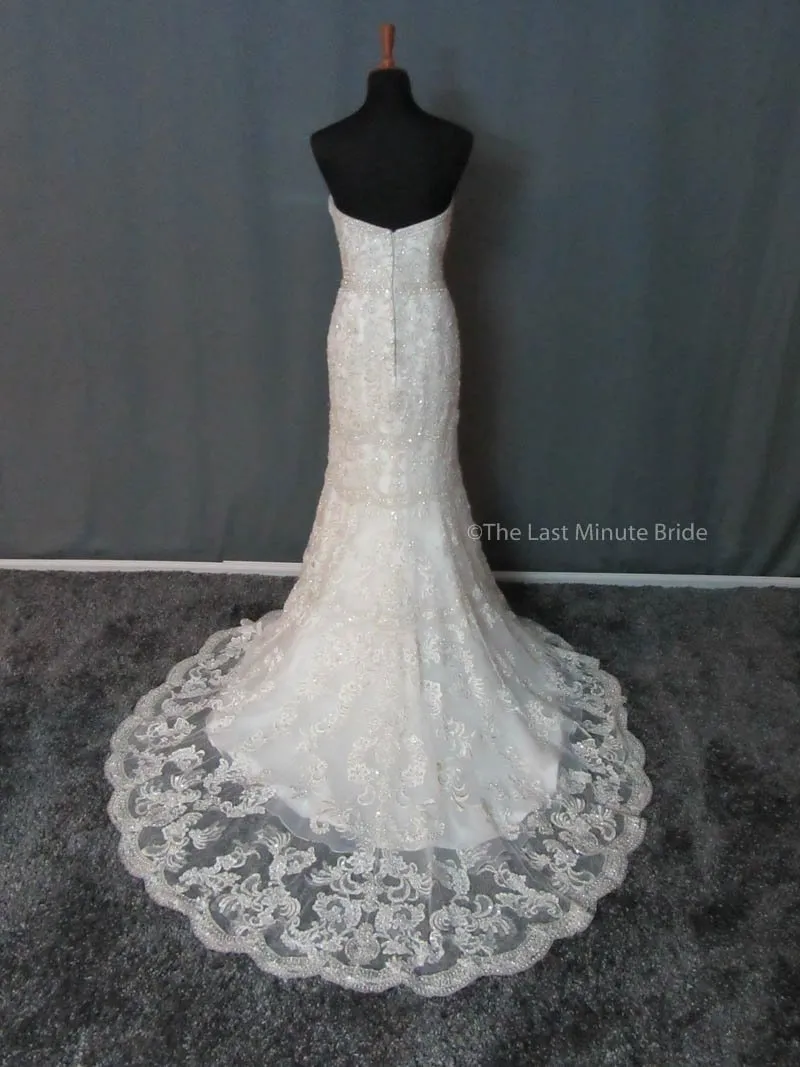 Allure Bridals C288