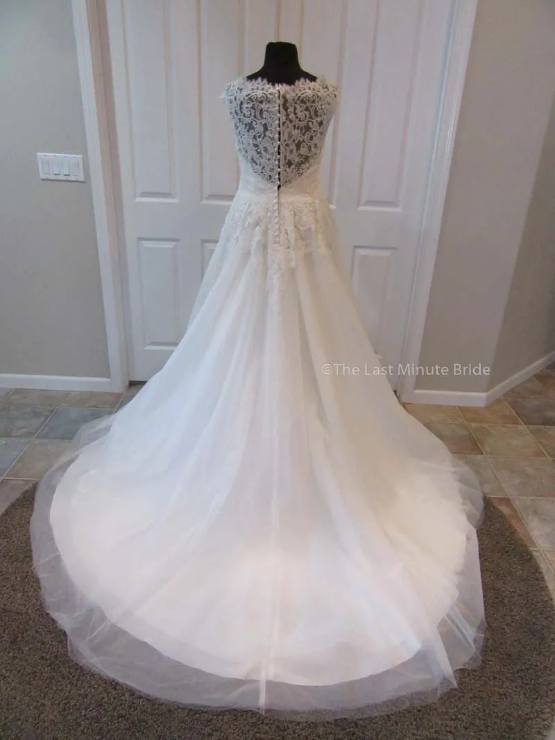 Allure Bridals W419