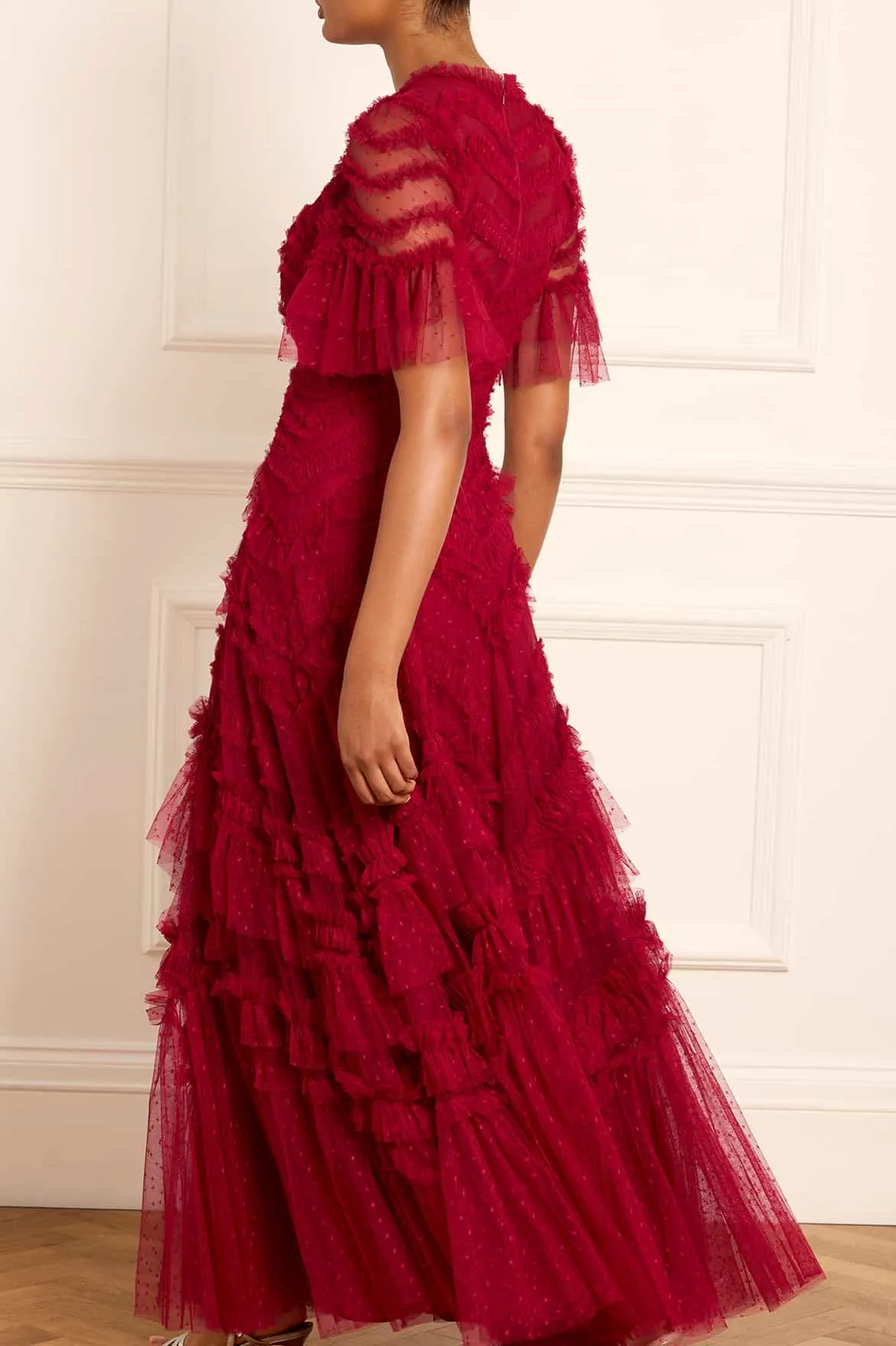 Elia Short Sleeve Gown