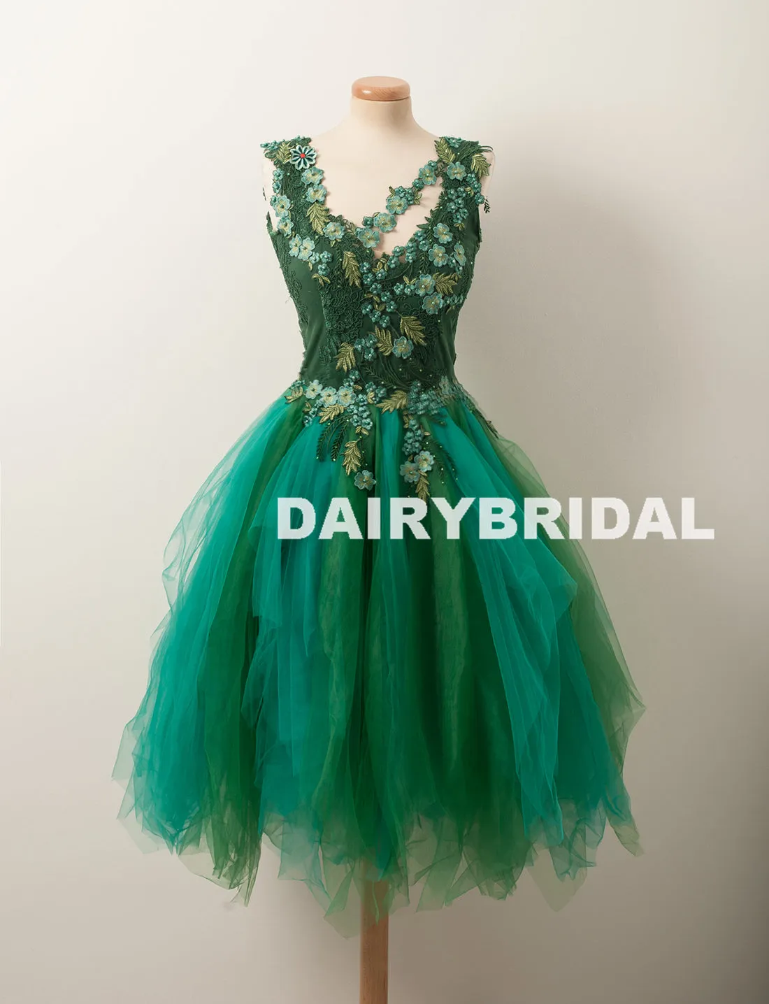 Forest Green A-Line Beaded Homecoming Dress, Tulle Sleeveless Applique Homecoming Dress, D1315