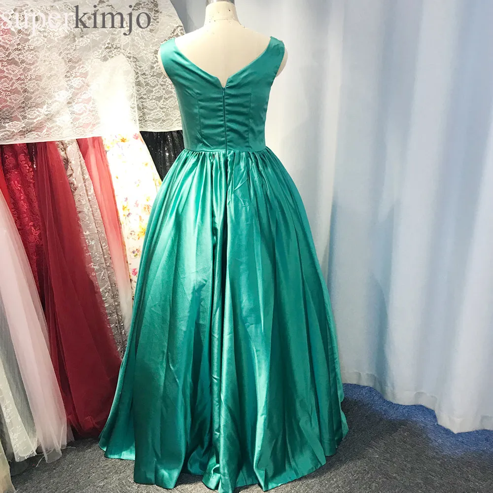 Green Ball Gown Prom Dresses 2020 V Neck Beaded Applique Elegant Satin Prom Gown Vestido De Festa
