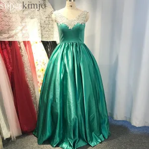 Green Ball Gown Prom Dresses 2020 V Neck Beaded Applique Elegant Satin Prom Gown Vestido De Festa