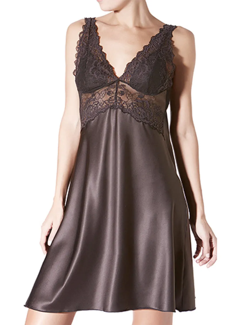 Janira Lace Bust Chemise