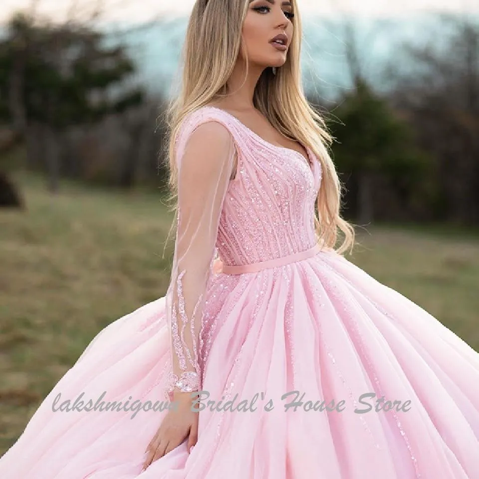 Luxury Dubai Wedding Gowns Long Sleeves Beaded Princess Pink