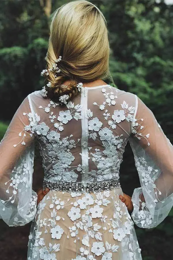 Modest Tulle A-line Long Sleeves Lace Appliques Wedding Dresses, MW1032