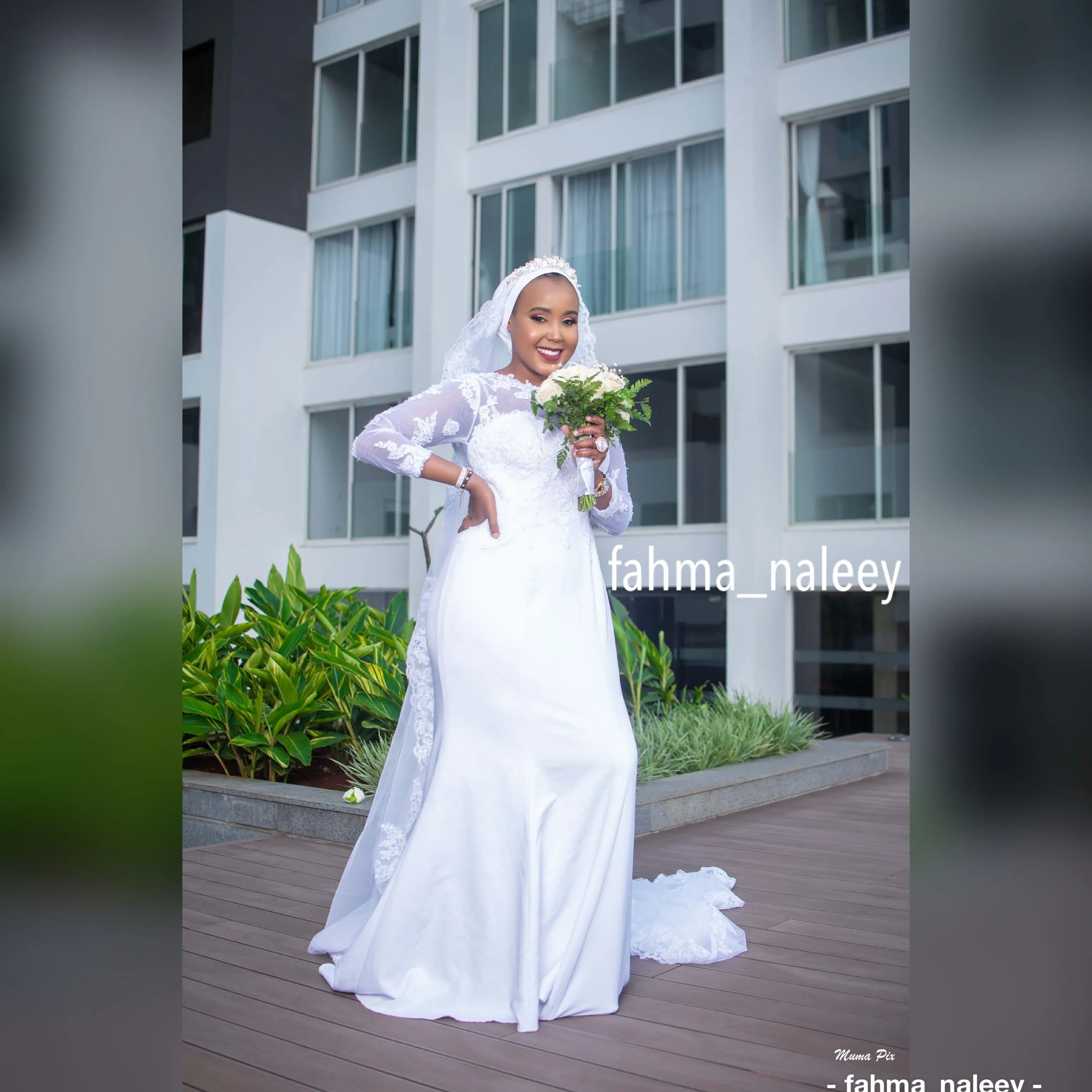 Nadiya Mermaid Wedding Gown
