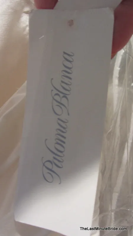 Paloma Blanca 4054