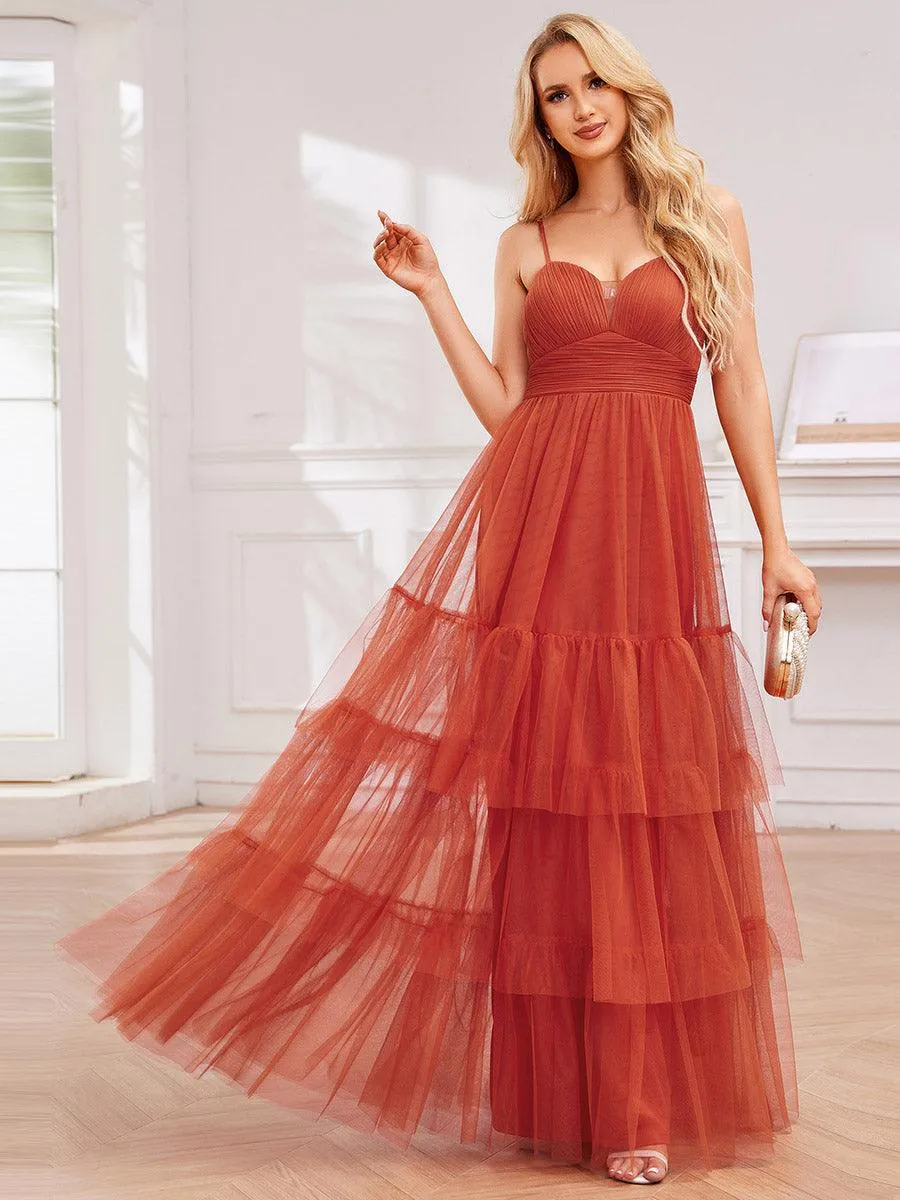 Robe de demoiselle d'honneur à bretelles spaghetti en tulle à plusieurs niveaux