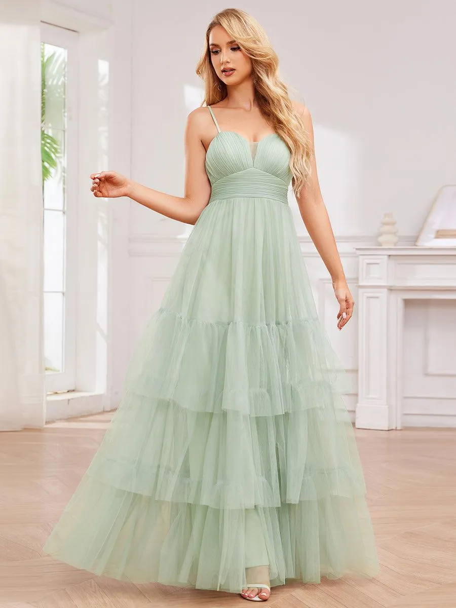 Robe de demoiselle d'honneur à bretelles spaghetti en tulle à plusieurs niveaux