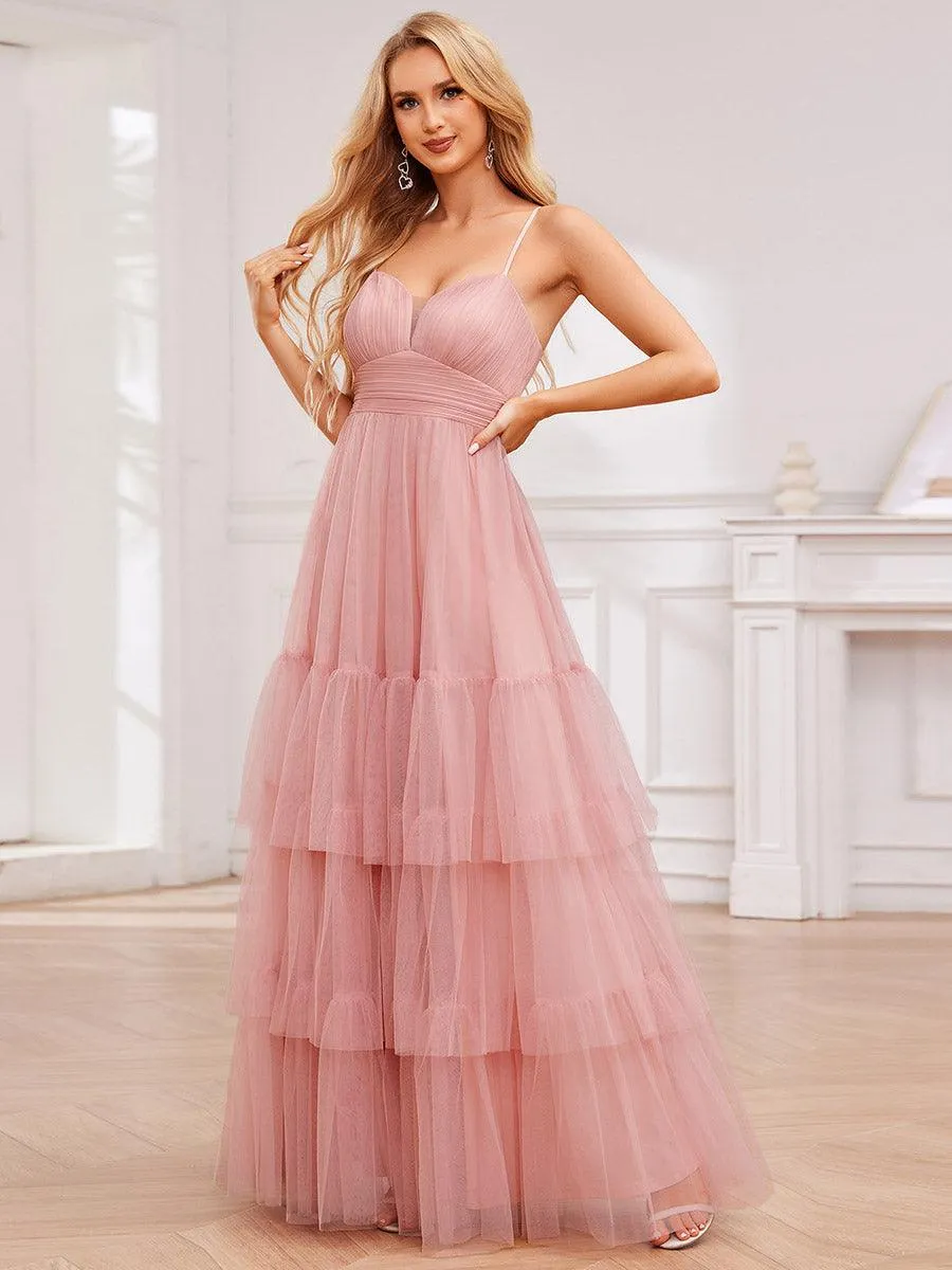 Robe de demoiselle d'honneur à bretelles spaghetti en tulle à plusieurs niveaux