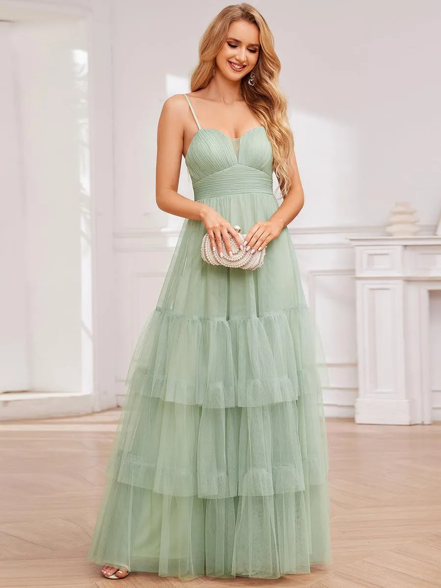 Robe de demoiselle d'honneur à bretelles spaghetti en tulle à plusieurs niveaux
