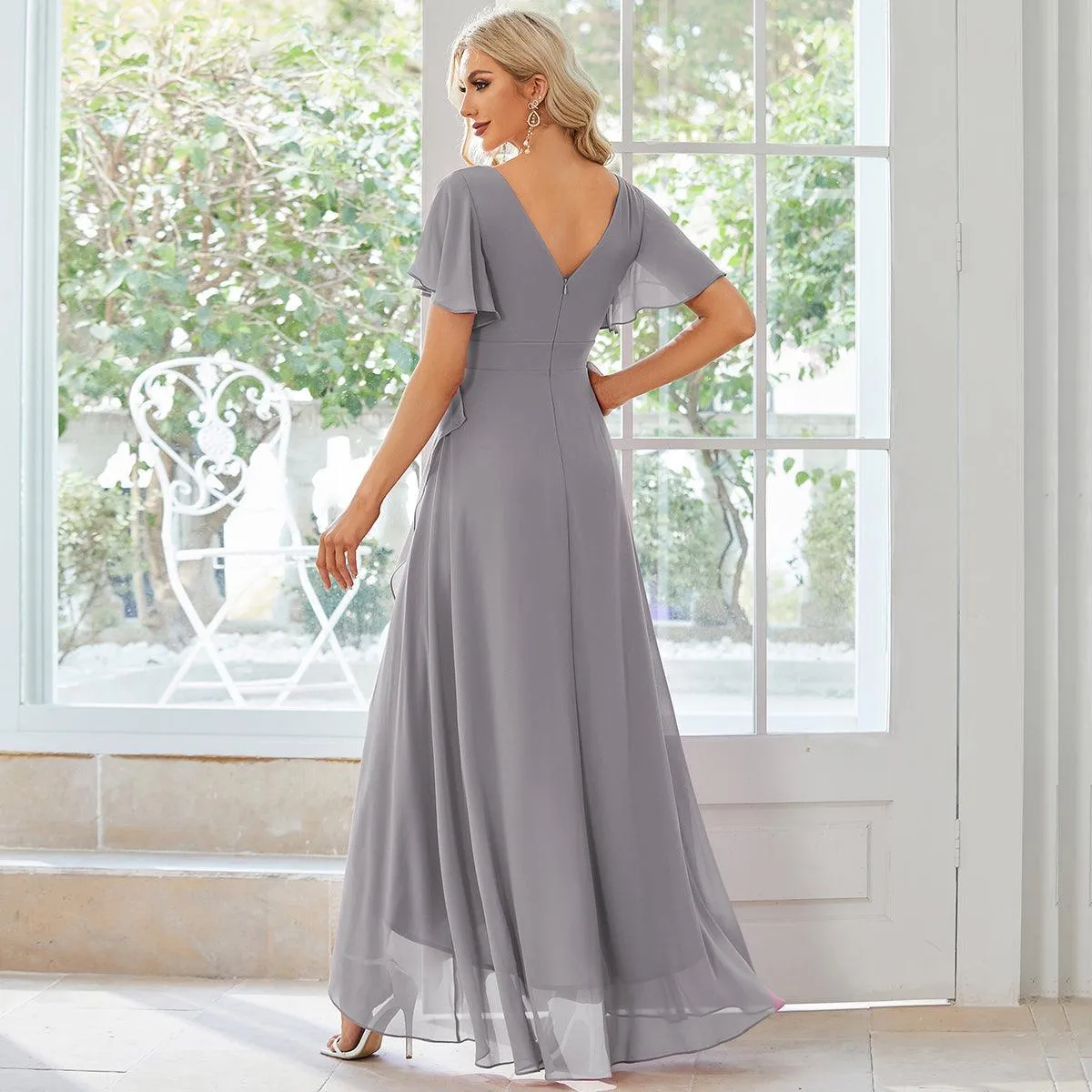 Taille personnalisée Robe demoiselle d'honneur Ourlet en feuille lotus Charmante