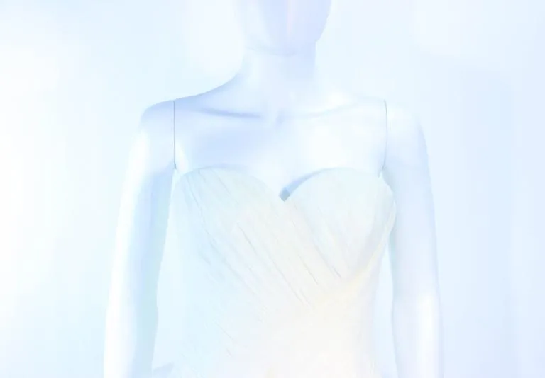 VERA WANG White Tulle & Lace Wedding Gown Size 4